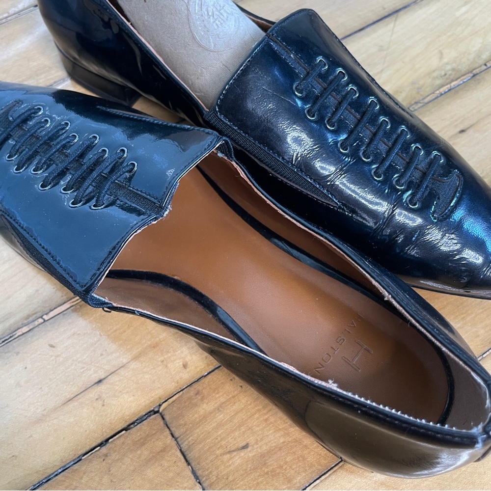 Halston “Ronda” Flats - Picture 12 of 13